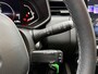 Renault Clio 1.6 E-Tech Hybrid 140 Zen | Apple Carplay & Android Auto | LED | DAB | Parkeersensoren | Cruise Control | Airco | Lichtmetaal |