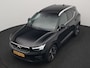 Volvo XC40 T4 Plus Bright Plug In Hybrid 211pk Dealer O.H. PHEV | Adaptive Cruise | Camera | Sportstoelen Memory & Verwarmd | Harman / Kardon | Stuur Verwarmd | Apple Carplay | Keyless | Navigatie | DAB |