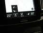 Volvo XC40 T4 Plus Bright PHEV 211pk Dealer O.H. | Adaptive Cruise | Camera | Sportstoelen Memory & Verwarmd | Harman / Kardon | Stuur Verwarmd | Apple Carplay | Keyless | Navigatie | DAB | Plug In Hybrid