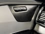 Volvo XC90 2.0 T8 Recharge AWD R-Design | Navigatie/Android/Apple Carplay | LM Velgen 22" | Luchtvering | Voorstoelen/Achterbank Verwarmd | Cruise Control Adaptief | Airco |