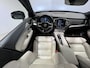 Volvo XC90 2.0 T8 Recharge AWD R-Design | Navigatie/Android/Apple Carplay | LM Velgen 22" | Luchtvering | Voorstoelen/Achterbank Verwarmd | Cruise Control Adaptief | Airco |
