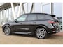 BMW X1 (u11) 1.8i SDRIVE AUTOMAAT M-SPORT SHADOW LINE Navi | Cruise | Camera | Sfeerverl. | Keyless | Led | 18 Inch LM |