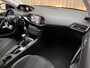 Peugeot 308 SW 1.2 PureTech Style EXPORT / Panoramadak / Camera / Navigatie / Cruise / ECC Clima / 16'' LMV / Org.NL!