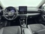Toyota Yaris 1.5 Hybrid 115 Dynamic | Apple Carplay / Android Auto | Dodehoek detectie | Parkeersensoren voor/achter | Stoel-/stuurverwarming | Adaptive Cruise | Clima | Keyless | Camera | 16 inch