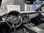 Volvo V90 2.0 B4 Inscription | Panoramadak | Adaptive cruise control | Keyless | Navigatie | info Jeroen van Erp: 0492-588980