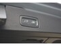 Volvo V60 2.0 T6 Plug-in Hybrid AWD 350 PK Ultimate Dark Long Range, Panoramadak, Trekhaak, H/K Sound, Adap. Cruise Control