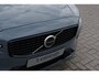 Volvo V60 2.0 T6 Plug-in Hybrid AWD 350 PK Ultimate Dark Long Range, Panoramadak, Trekhaak, H/K Sound, Adap. Cruise Control