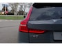 Volvo V60 2.0 T6 Plug-in Hybrid AWD 350 PK Ultimate Dark Long Range, Panoramadak, Trekhaak, H/K Sound, Adap. Cruise Control