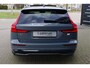 Volvo V60 2.0 T6 Plug-in Hybrid AWD 350 PK Ultimate Dark Long Range, Panoramadak, Trekhaak, H/K Sound, Adap. Cruise Control