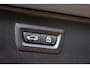 BMW 5-Serie 530d F11 Touring M Sport High Executive / Head-Up / Pano / Spoiler / Leer