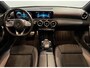 Mercedes-Benz A-klasse 200 Business Solution AMG - Panorama - Camera - Carplay