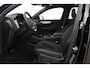 Volvo XC40 B3 Ultra Black Edition | Panoramadak | ACC | Trekhaak | 360° Camera | Stoel+Stuurverwarming