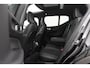 Volvo XC40 B3 Ultra Black Edition | Panoramadak | ACC | Trekhaak | 360° Camera | Stoel+Stuurverwarming