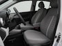 Hyundai i10 1.0 Premium Met Navigatie, Climate Control en Cruise Control Uit voorraad leverbaar!