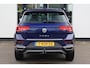 Volkswagen T-Roc 1.5 TSI United 110KW/150PK DSG, trekhaak, keyless entry, digital cockpit pro, bi colour LMV, carplay (navigatie)