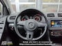 Volkswagen Golf 1.2 TSI Comfortline BlueMotion | 5-deurs | DAB+ | Cruise | Airco | Stoelverwarming | Sensoren V + A | 17" LMV
