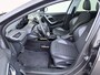 Peugeot 2008 1.2 PureTech Allure | Navigatie | Panorama Dak | Climate Control |
