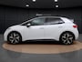 Volkswagen ID.3 Pro Business 59 kWh | Carplay | Camera | Parkeerhulp | ACC | Stuur-/Stoelverwarming | 19'' |