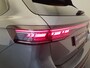 Volkswagen Passat Variant 1.5 eHybrid 272pk DSG/AUT R-Line Wegklapbare trekhaak, Massage, Camera