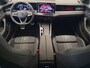 Volkswagen Passat Variant 1.5 eHybrid 272pk DSG/AUT R-Line Wegklapbare trekhaak, Massage, Camera