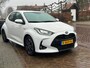 Toyota Yaris 1.5 Hybrid 116PK Dynamic Automaat + 16"/ Clima/ Ad.Cruise/ CarPlay/ Camera/ Full-LED/ NL auto