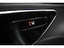 Mercedes-Benz EQE 300 Business edition [ Pano Navi Trekhaak leder Stoelverwarming Apple / Android ]
