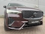 Volvo XC60 T6 350PK Plug-in hybrid AWD Ultra Dark / Black Sheep pakket / Luchtvering / Nordico bekleding /