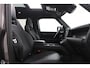 Land Rover Defender 4.4 P635 Octa | Treeplanken | 22 Inch | ClearSight | Meridian Surround | 6D-Luchtvering | Performance Voorstoelen
