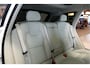 Volvo XC60 2.0 Recharge T6 AWD 293kW/399pk Aut8 Ultra Dark PARELMOER LAK + PANORAMADAK + HARMAN/KARDON + EL.TREKHAAK + PILOT ASSIST + 360 CAMERA + STOELMASSAGE&-KOELING + STUUR-&STOELVERWARMING + HEAD-UP + FULL LED + PARKSENSOREN + 21" LM-VELGEN!!