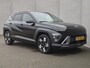 Hyundai Kona 1.6 GDI HEV Comfort Smart Automaat / Stuur- & Stoelverwarming / Adaptief cruise control / Achteruitrijcamera / Climate control / Keyless Entry/Start / Apple Carplay Android Auto / Navigatie / Parkeersensoren voor en achter /