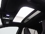 Volkswagen Golf R-Line Edition 1.5 eTSI 150 PK Automaat | Trekhaak | Panorama dak | Harman/Kardon | Black Style | Head-up display |