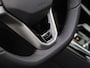 Volkswagen Golf R-Line Edition 1.5 eTSI 150 PK Automaat | Trekhaak | Panorama dak | Harman/Kardon | Black Style | Head-up display |