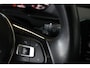Volkswagen Passat Variant 1.8 TSI Highline Afn. Trekhaak | Virtual Cockpit | Camera | Alcantara | Stoelverw. | Navi | LED | 17" LMV | PDC V+A