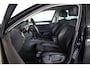 Volkswagen Passat Variant 1.8 TSI Highline Afn. Trekhaak | Virtual Cockpit | Camera | Alcantara | Stoelverw. | Navi | LED | 17" LMV | PDC V+A