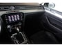 Volkswagen Passat Variant 1.8 TSI Highline Afn. Trekhaak | Virtual Cockpit | Camera | Alcantara | Stoelverw. | Navi | LED | 17" LMV | PDC V+A