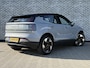 Volvo EX30 Single Motor Extended Range Plus 69 kWh | Warmtepomp | Harman Kardon Audio | Lichtmetalen Velgen 19 inch | Elektrische Achterklep | Achteruitrijcamera | Parkeersensoren | Navigatie | Apple Carplay | Android Auto