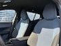 Volvo EX30 Single Motor Extended Range Plus 69 kWh | Warmtepomp | Harman Kardon Audio | Lichtmetalen Velgen 19 inch | Elektrische Achterklep | Achteruitrijcamera | Parkeersensoren | Navigatie | Apple Carplay | Android Auto