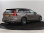 Volvo V60 2.0 T6 Recharge AWD Inscription | Trekhaak | Stoelverwarming | Harman/Kardon | Leder | Camera | Adaptive cruise | Carplay | Keyless | Memory | Navigatie | Full LED | Stuurverwarming | PHEV | Plug in