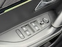 Peugeot 2008 GT-Line 1.2 PureTech 130PK EAT8 Automaat Navigatie, Achteruitrijcamera, Leder, Panoramadak, Stoelverwarming, Massage, Trekhaak