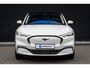 Ford Mustang Mach-E Extended RWD 98 kWh | Pano-dak | Elektrische stoelen met Memory functie | Afneembare Trekhaak | 360 Camera | Vol Leder | Eletrische achterklep