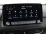 Hyundai Kona Electric EV Premium 64 kWh | SOH 95% | Stoelventilatie | Leder | Head-Up | Warmtepomp | Camera | Achterbankverwarming | Carplay | Navigatie | Adaptive cruise | Keyless | Parkeerhulp