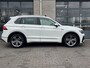 Volkswagen Tiguan 1.5 TSI ACT BUSINESS R-LINE | PANORAMADAK | ELEK TREKHAAK|