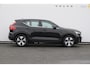 Volvo XC40 T4 211PK Automaat Plug-in hybrid Core Bright / Apple carplay / Parkeersensoren met camera / Stoelverwarming / Elektrische achterklep / Keyless entry / Parkeersensoren met camera