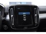 Volvo XC40 T4 211PK Automaat Plug-in hybrid Core Bright / Apple carplay / Parkeersensoren met camera / Stoelverwarming / Elektrische achterklep / Keyless entry / Parkeersensoren met camera