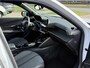 Peugeot 2008 1.2 Hybrid 145 Allure ALL INRIJKLAARPRIJS/Navi/Camera/keyless/Cruise Controle adaptief/