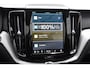Volvo XC60 T6 350PK Automaat Plug-in Hybrid AWD Ultra Dark / Navigatie / Adaptieve Cruise control / Head Up-Display / Panorama dak / Leder / Elektrische stoelen / 360 Camera / Trekhaak / 20" Velgen