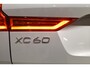 Volvo XC60 T6 350PK Automaat Plug-in Hybrid AWD Ultra Dark / Navigatie / Adaptieve Cruise control / Head Up-Display / Panorama dak / Leder / Elektrische stoelen / 360 Camera / Trekhaak / 20" Velgen
