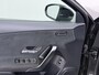 Mercedes-Benz A-klasse 250 e AMG Line | Panorama - Schuifdak | Trekhaak Wegklapbaar | Sfeerverlichting | Distronic Cruise Control | DAB+ radio | Smartphone Integratie