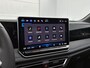 Volkswagen Tiguan 1.5 eHybrid R-Line Business 272 PK | SoH 98% | Automaat | Navigatie | Camera | Adaptive Cruise Control | Panoramadak | Climate Control | Stoelverwarming | Virtual Cockpit | LED | Lichtmetalen velgen | Privacy glass |