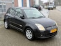 Suzuki Swift 1.3 Limited 5 deurs 93PK! KMST NAP! AIRCO l STOELVERWARMING l ALCANTARA l CRUISE l LMV! DEALER OH lTOPSTAAT!